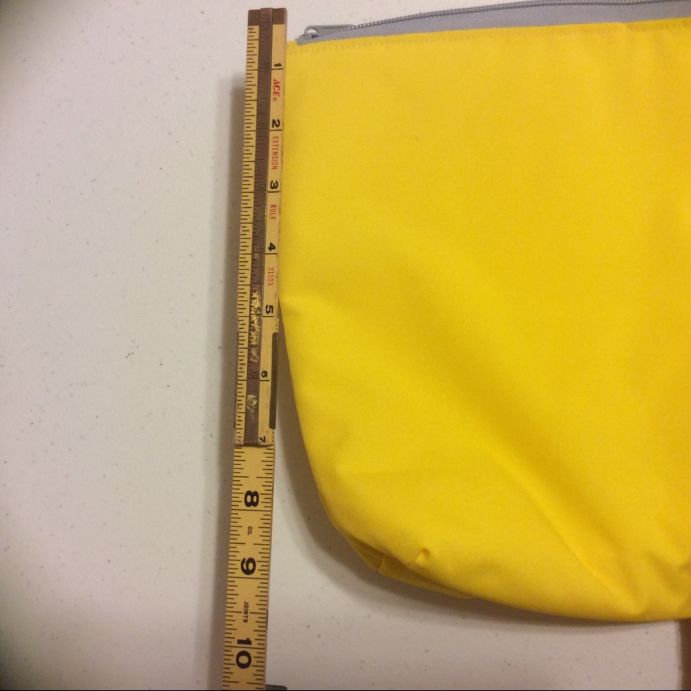 Filum large yellow pouch - Picture 3 of 10